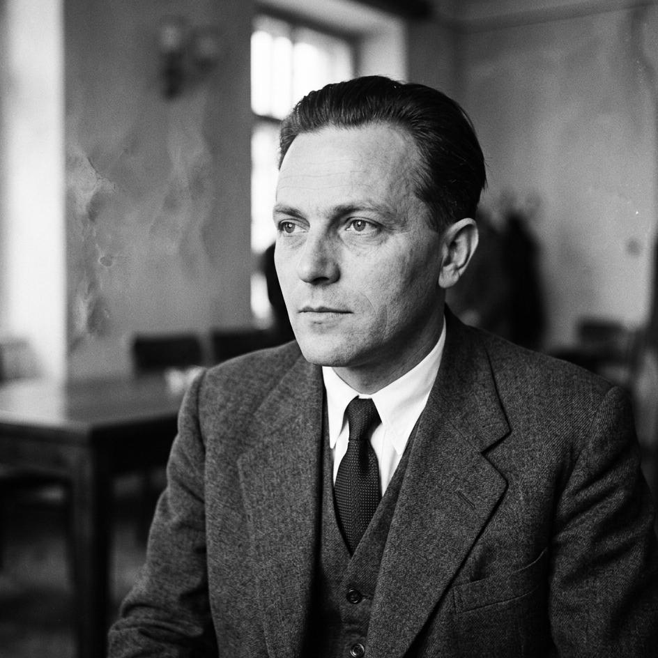 Edvard Kardelj: Politički strateg, ideolog i kreator jugoslovenskog ustavnog sistema