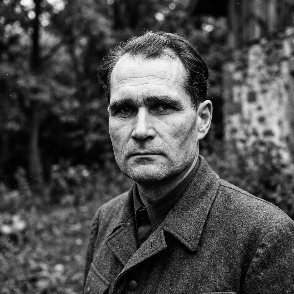 Rudolf Hess: Misteriozni let Hitlerovog zamenika u Škotsku 1941. godine